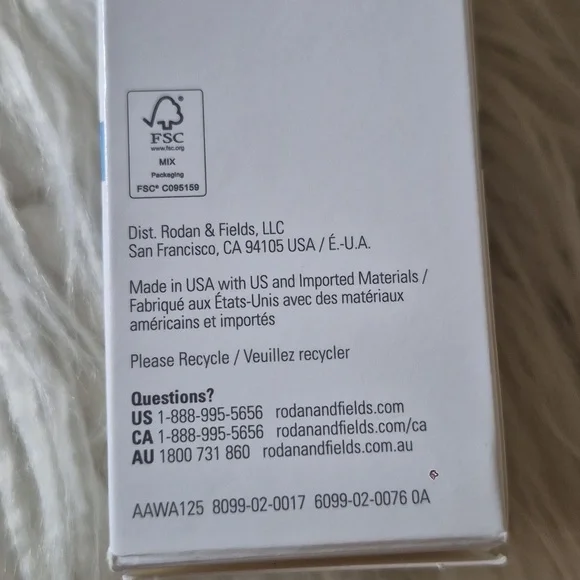 New! Rodan + Fields Redefine Daily Clay Cleanser - Picture 8 of 11